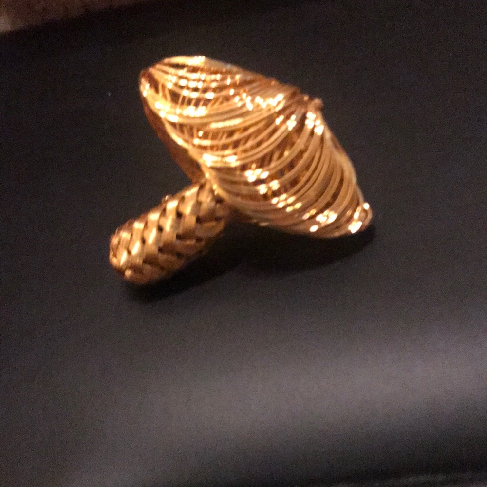 A gold wired mushroom - Picture 2 of 5
